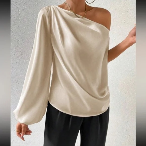 Classic Solid One Shoulder Ruched Blouse - Picture 5 of 12